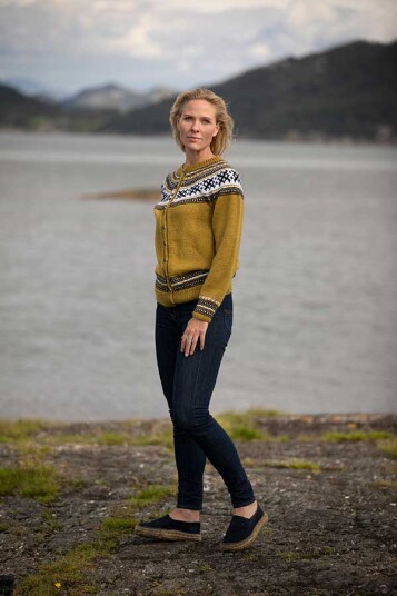 Viking Garn 2001 9 Anna kofte