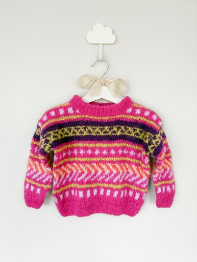 House Of Yarn IR 02 10a Hanami genser barn House Of Yarn IR 02 10a Hanami genser barn