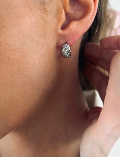Bud to rose Gem Earring Silver Silver Bud to rose Gem Earring Silver Silver