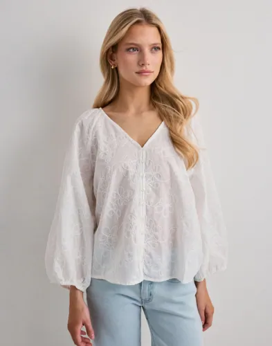 Only   Hvit   Onlzion 3/4 V Neck Emb Top Wvn