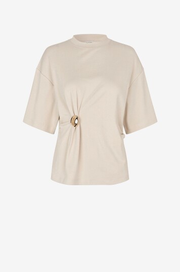 Second Female Topp Enora Brooch Tee Beige