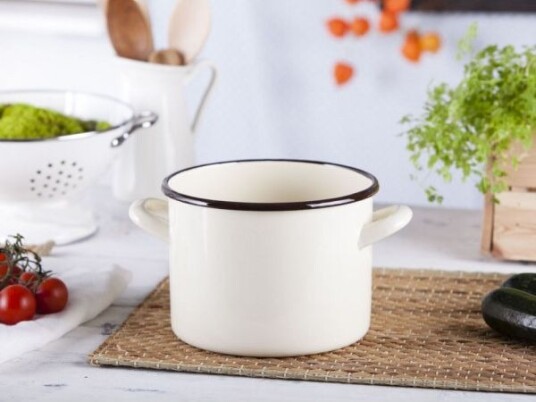 Altom Design Emaljert Rett Gryte 3,3 L Ø 18 Cm Høyde 14 Cm Kremfarget Altom Design Emaljert Rett Gryte 3,3 L Ø 18 Cm Høyde 14 Cm Kremfarget