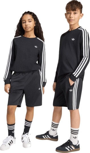 Adidas Originals Firebird Shorts Black 152 Adidas Originals Firebird Shorts Black 152