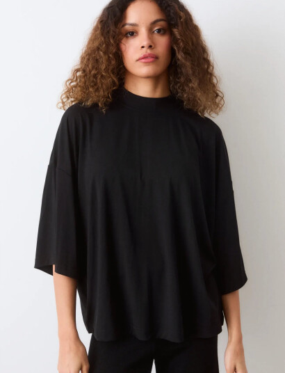 Movesgood Tuva Top   Black   S