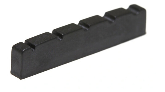 Graph Tech Pt-1400-00 Svart Tusq Xl Slotted Bass Nut, 5-Str, Electric, Flat