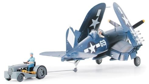 Tamiya 1/48 Vought F4U-1D Corsair w/Moto-Tug