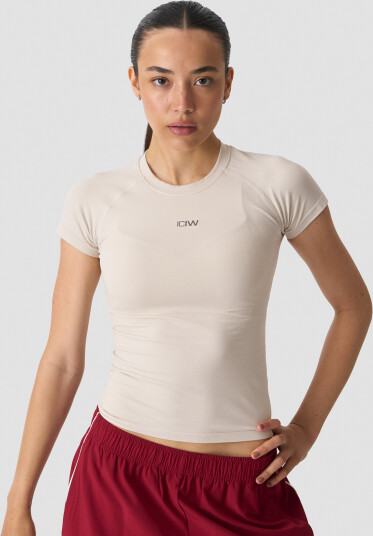 ICIW Smooth Seamless Tee Beige S