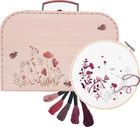 Egmont Toys Broderikit Marihøne Egmont Toys Broderikit Marihøne