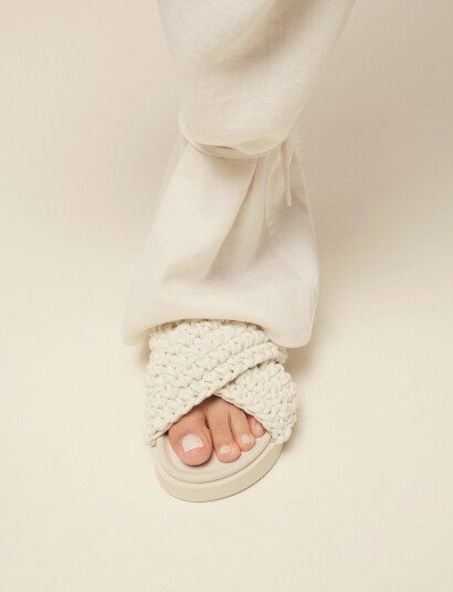 Inuikii Woven White 38