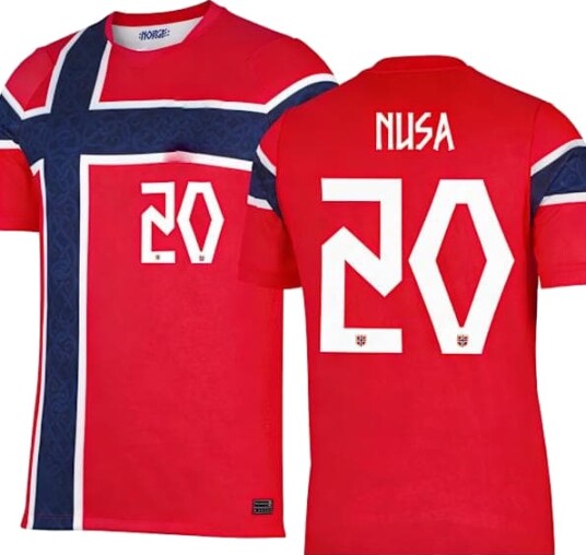 Norges herrelandslag i fotball 2026 2027 Voksen skjorte+shorts+sokker nr. 20 Nusa trykt 26 27 Nusa
