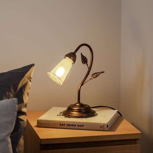 Onli Bordlampe Liliana 1 lyskilde svart rødgull metall Onli Bordlampe Liliana 1 lyskilde svart rødgull metall