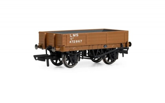 Hornby 3 Plank Wagon LMS No. 472867 - Era 3 Hornby 3 Plank Wagon LMS No. 472867 - Era 3