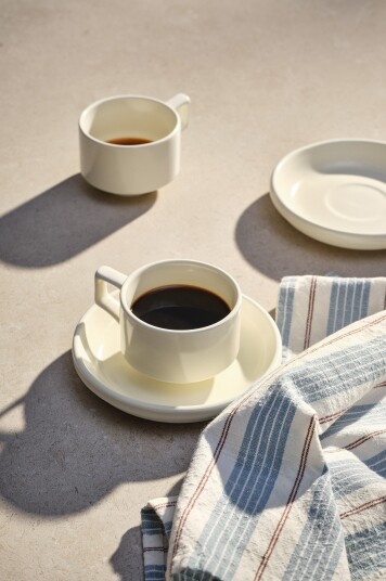 Jotex Kaffekopp Med Sidetallerken 2pakke naturhvit THELMA 2189514010 Jotex Kaffekopp Med Sidetallerken 2pakke naturhvit THELMA 2189514010