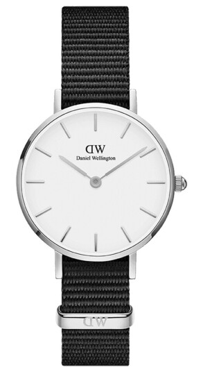 Daniel Wellington DW Klokke Petite Cornwall 28mm Sølv Daniel Wellington DW Klokke Petite Cornwall 28mm Sølv