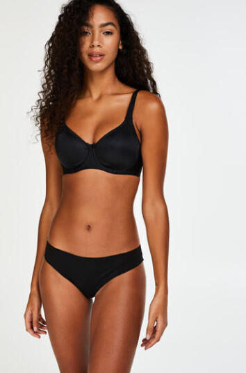 Hunkemöller Usynlig grånnleggende thong Svart XS Hunkemöller Usynlig grånnleggende thong Svart XS