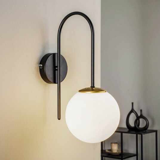 Luminex Vegglampe Berlin svart/messing Luminex Vegglampe Berlin svart/messing