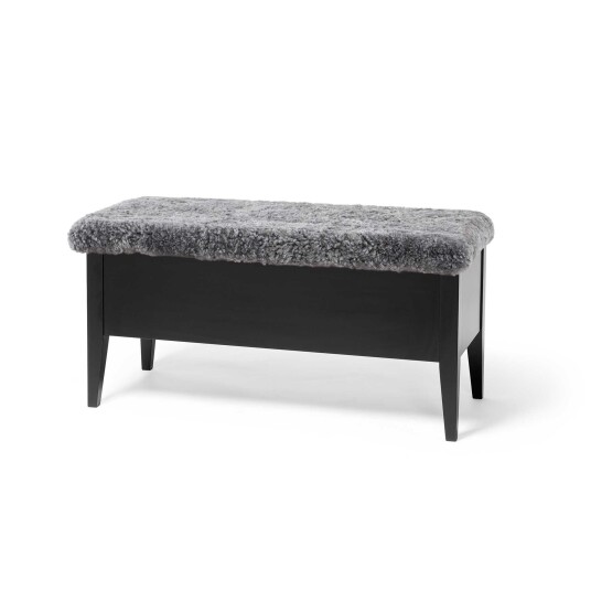 Torkelson Klinte bänk Svartlack/fårskinn 90 cm Svart