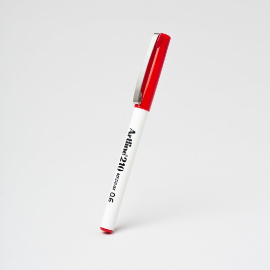 Artline Fineliner 210 0.6mm Rød