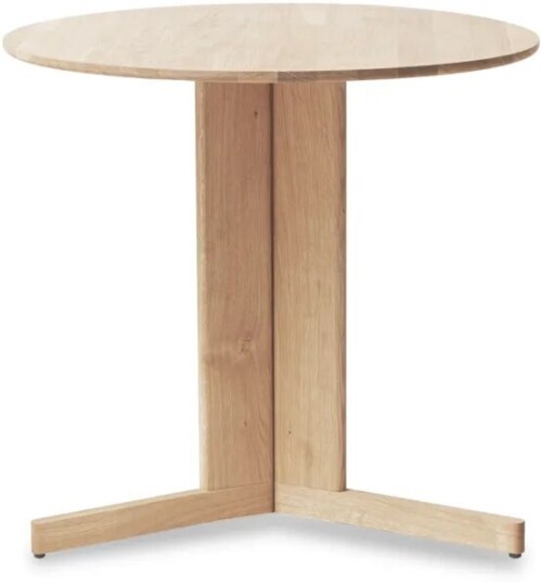 Form & Refine Trefoil spisebord Ø75 cm Hvit eik Form & Refine Trefoil spisebord Ø75 cm Hvit eik