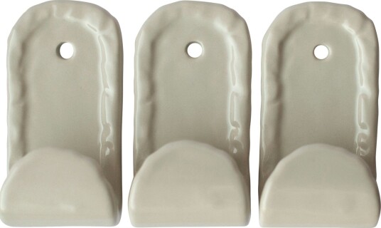 Hook Veggkrok 3-pk, Shiny Creme Hook Veggkrok 3-pk, Shiny Creme