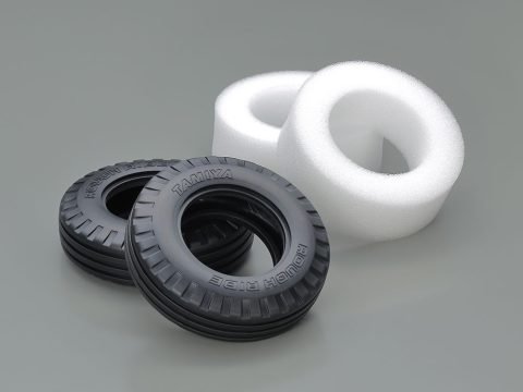Tamiya 51716 BB-01 RIBBED F TIRES WITH SPONGE 2PCS