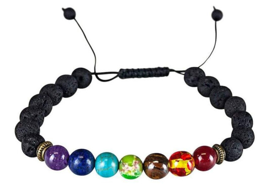 Chakraarmbånd med makramédetalj Chakraarmbånd med makramédetalj