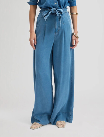 Lee Jeans Pleated Wide Leg   Blue   25 x 33