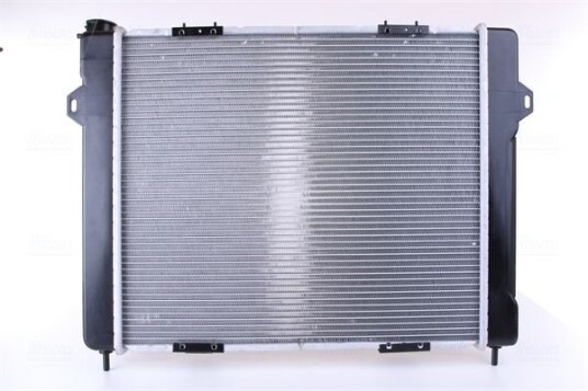 Radiator NISSENS 609901