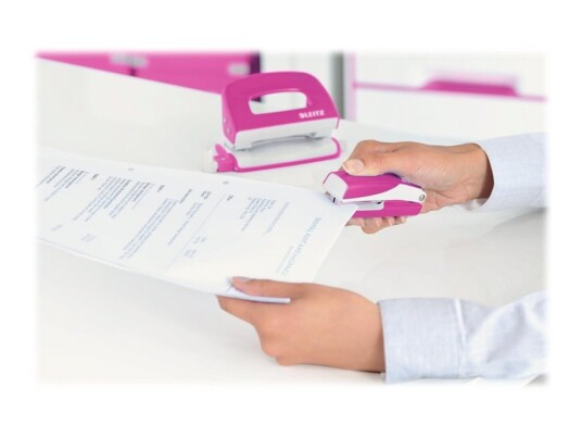 Leitz Wow Nexxt Skrivebordstilbehørsett 10 Ark / 1 Mm No.10 Metall Metallisk Rosa