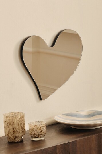 Ellos Home   Speil Heart   Transparent