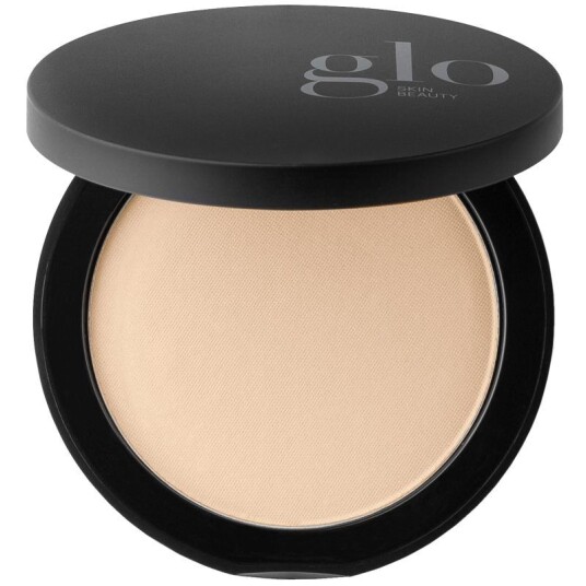 Glo Skin Beauty Pressed Base Mineral Foundation med SPF 18 - Natural Fair