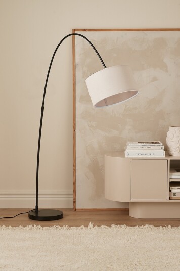 Ellos Home   Gulvlampe Arc   Svart