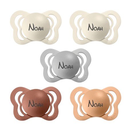 Bibs Couture  Str. 1 0 6 Md. Anatomisk Lateks Smokker Med Navn  5 pak