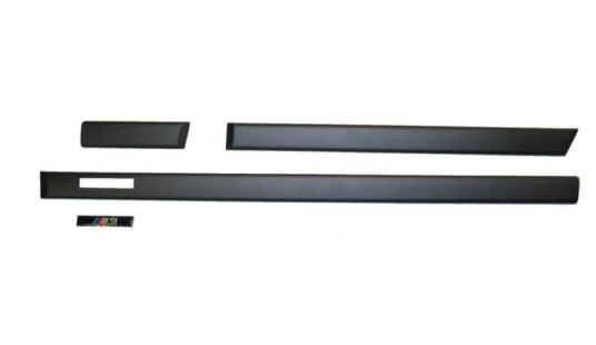 Camco Listesett M3 style 
svart 6 0763C