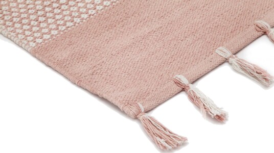 Filleryer Vinga rosa Størrelse: 200 x 300 cm Filleryer Vinga rosa Størrelse: 200 x 300 cm