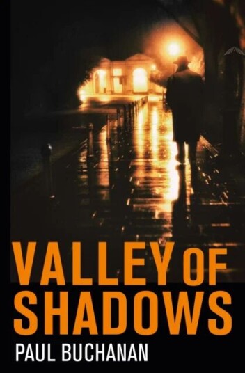 Valley of Shadows av Paul Buchanan