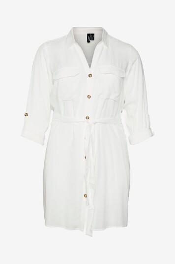 Vero Moda Curve   Kjole vmBumpy L/S Shirt Dress Wvn Curve   Hvit