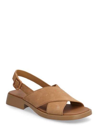Camper Dana Brown 37