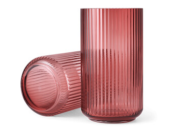 Lyngby Vase Burgundy Munnblåst Glass H 31 cm