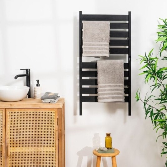 Innovagoods Elektrisk håndkleholder for vegg og gulv IP44 260W