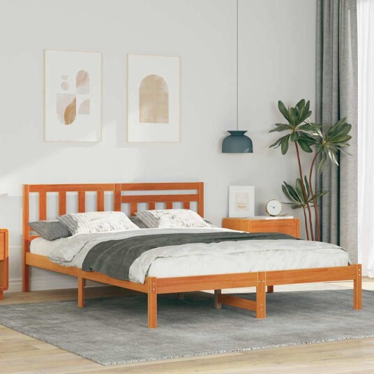  Sengestamme med hodegjerde Voksbrun 140 x 190 cm Heltre furu