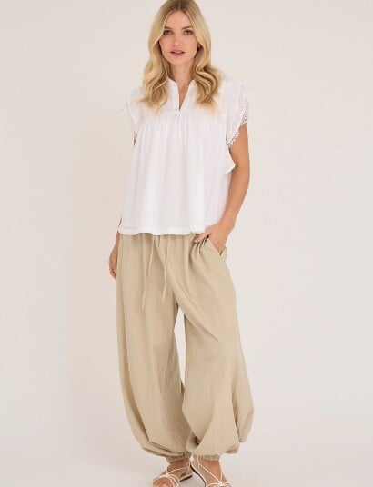 A View Avery Top White 34