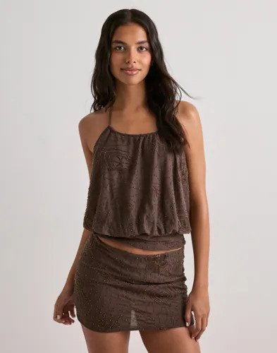 Nelly   Brun   Dazzling Tied Top