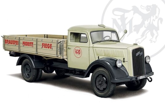 Italeri 1/24 Opel Blitz Classic Lastebil Byggesett