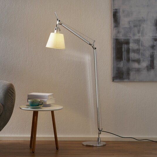Artemide Tolomeo Basculante Lettura Gulvlampe Pergament Stue 108 Hvit Artemide Tolomeo Basculante Lettura Gulvlampe Pergament Stue 108 Hvit