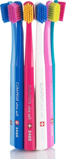 Curaprox Ultrasoft tannbørste Assorterte farger 1 stk.
