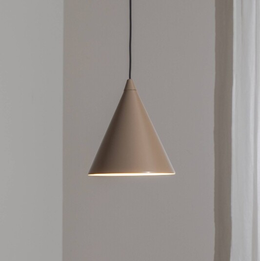 ALDEX Shape hengelampe beige metall Ø 24 cm kjegle E27