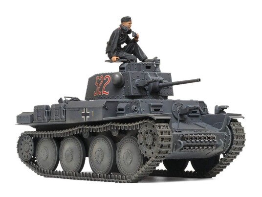 Tamiya 1/35 German Light Tank Panzerkampfwagen 38(t) Ausf.E/F