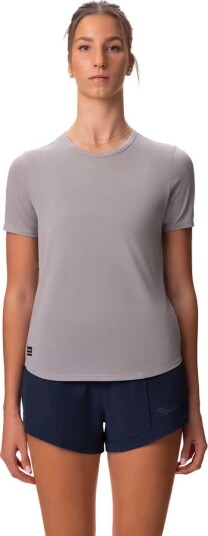 Saucony Women"s Stopwatch Short Sleeve Light Grey Heather XS Saucony Women"s Stopwatch Short Sleeve Light Grey Heather XS