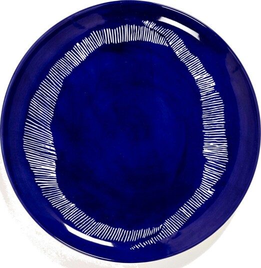 Feast Plate 26,5 cm Dark Blue / White Striped Feast Plate 26,5 cm Dark Blue / White Striped